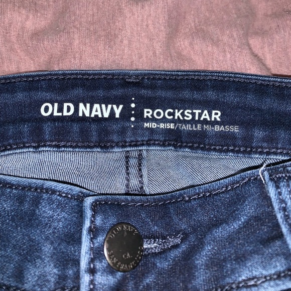 Old navy jeans - Picture 3 of 3